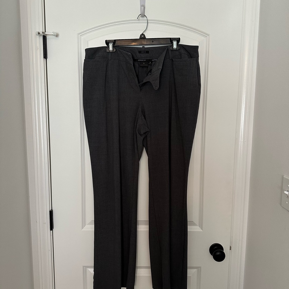 Worthington curvy fit trouser leg